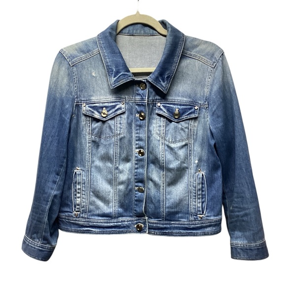 White House Black Market Jackets & Blazers - White House Black Market Cropped denim jacket. Size Small